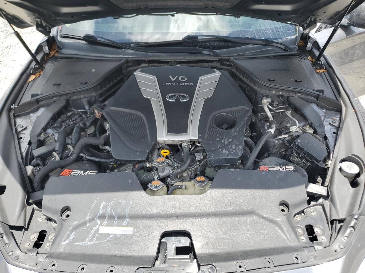 JN1EV7AR1JM611696 2018 Infiniti Q50 Luxe