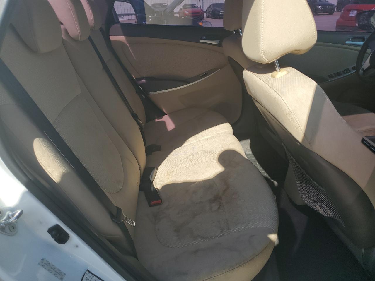 KMHCT4AE7EU664653 2014 Hyundai Accent Gls