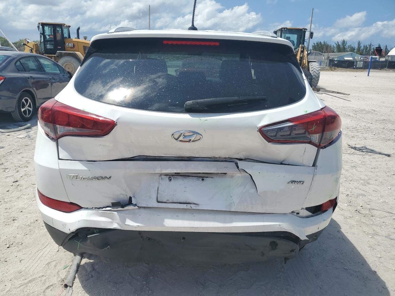 KM8J3CA40GU067209 2016 Hyundai Tucson Limited