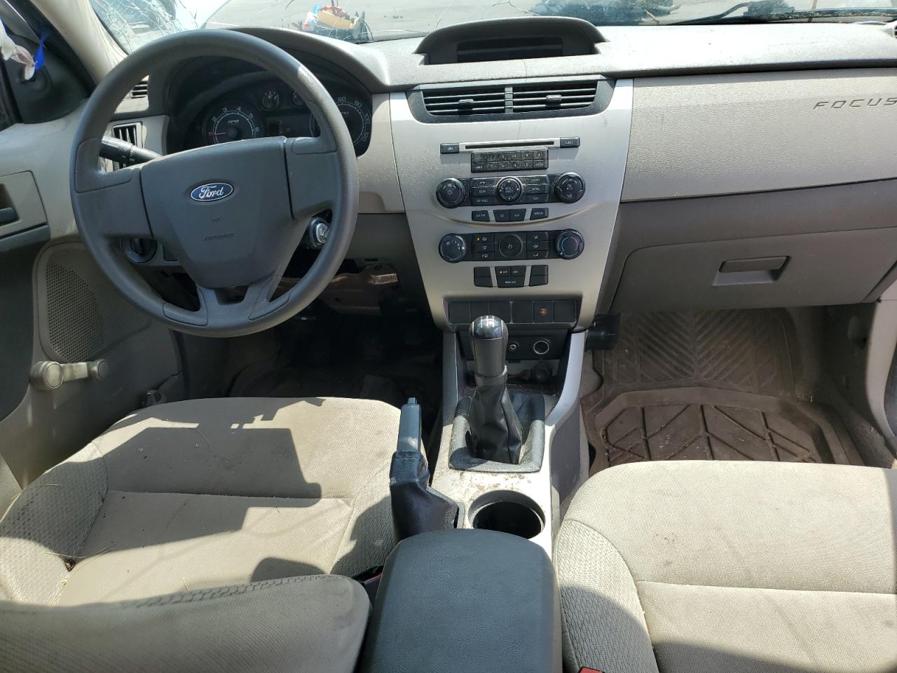 1FAHP34N38W174939 2008 Ford Focus S/Se