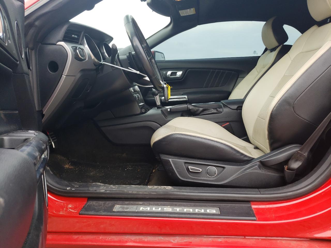 1FATP8UH8J5138709 FORD ALL Models 2018
