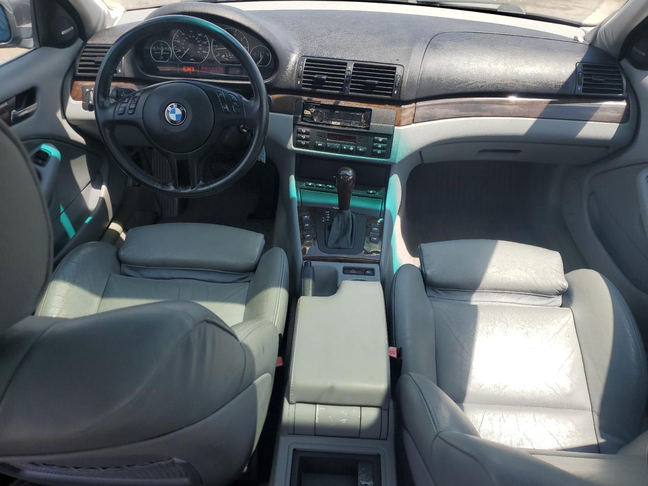 WBAEV53493KM25290 2003 BMW 330 I