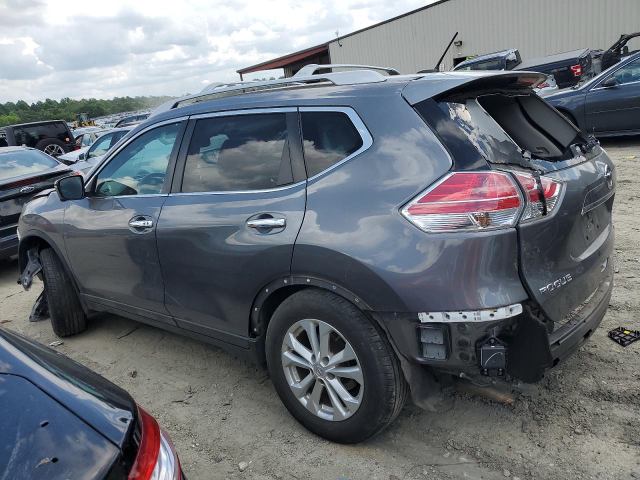 5N1AT2MVXGC804131 NISSAN ROGUE 2016