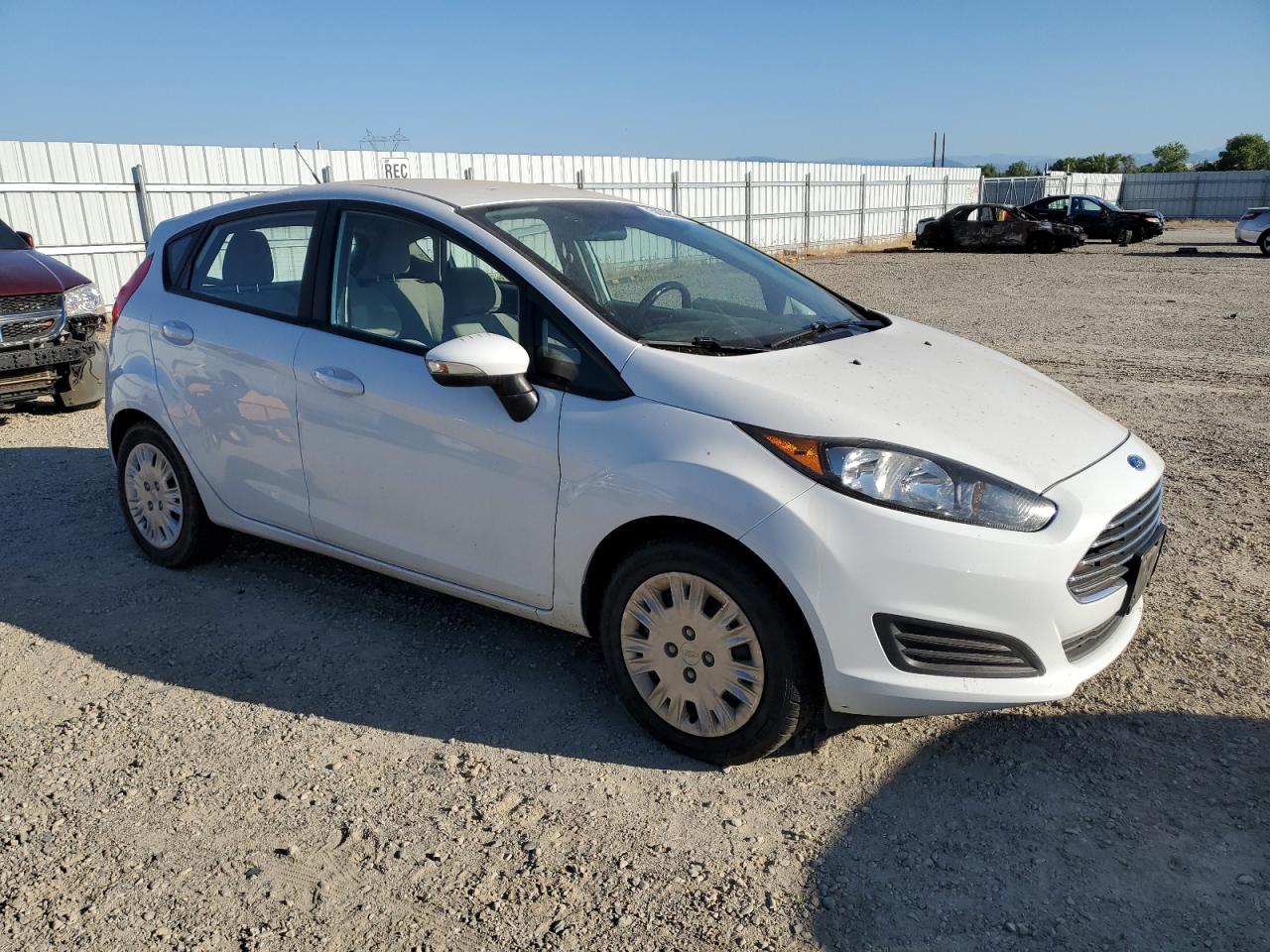 2015 Ford Fiesta Se vin: 3FADP4EE4FM162198