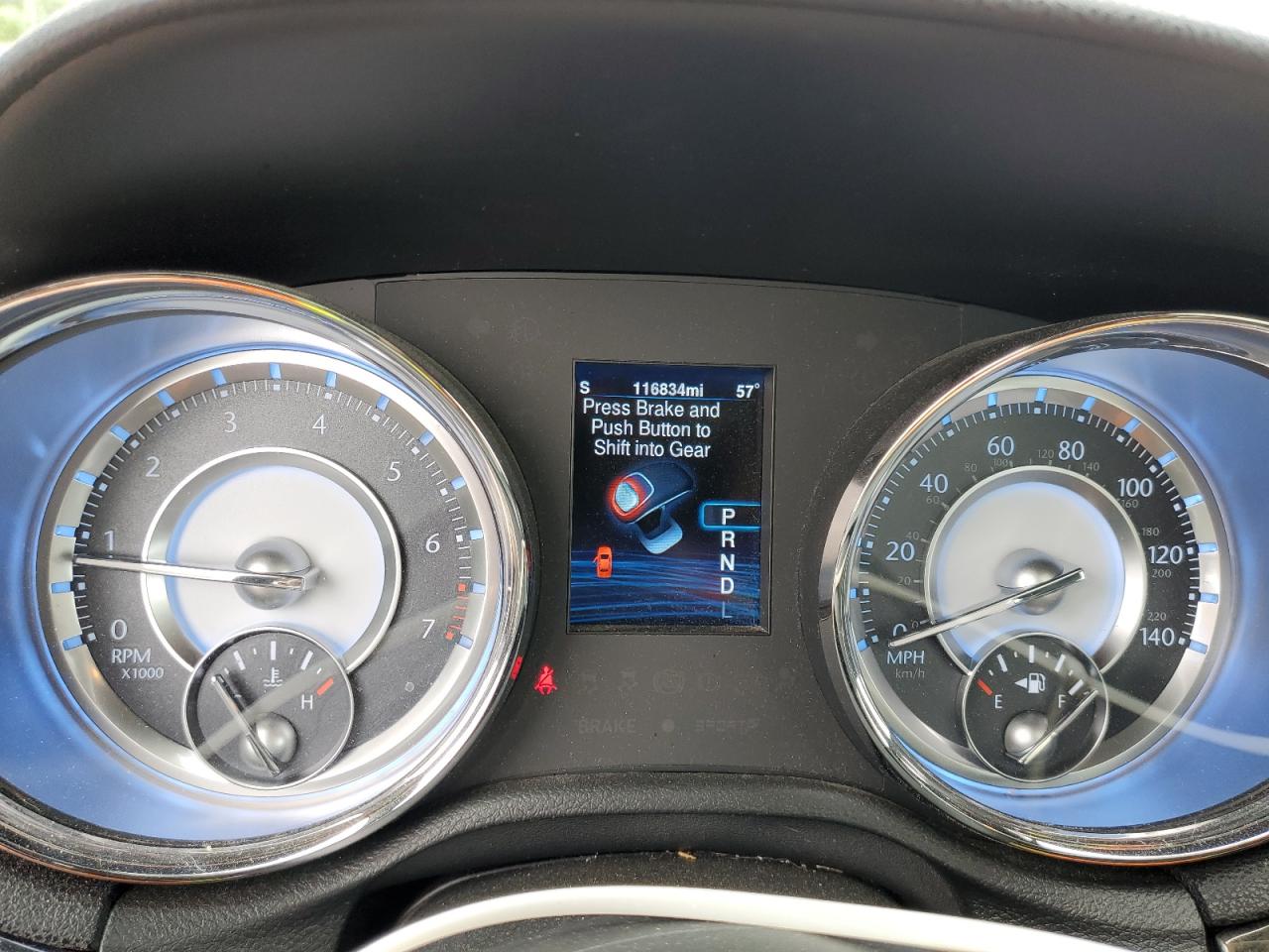 2C3CCAKG8DH645215 2013 Chrysler 300C