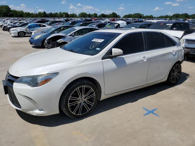 VIN 4T1BF1FK4GU153386 2016 Toyota Camry, LE no.1