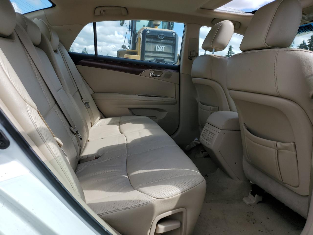 4T1BK3DB5BU378242 2011 Toyota Avalon Base