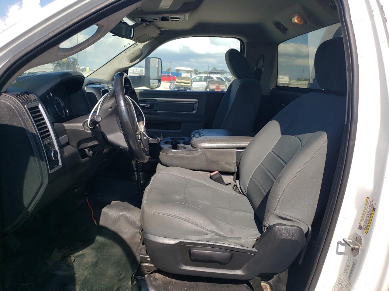 3C7WRMDL4FG706570 2015 Ram 5500