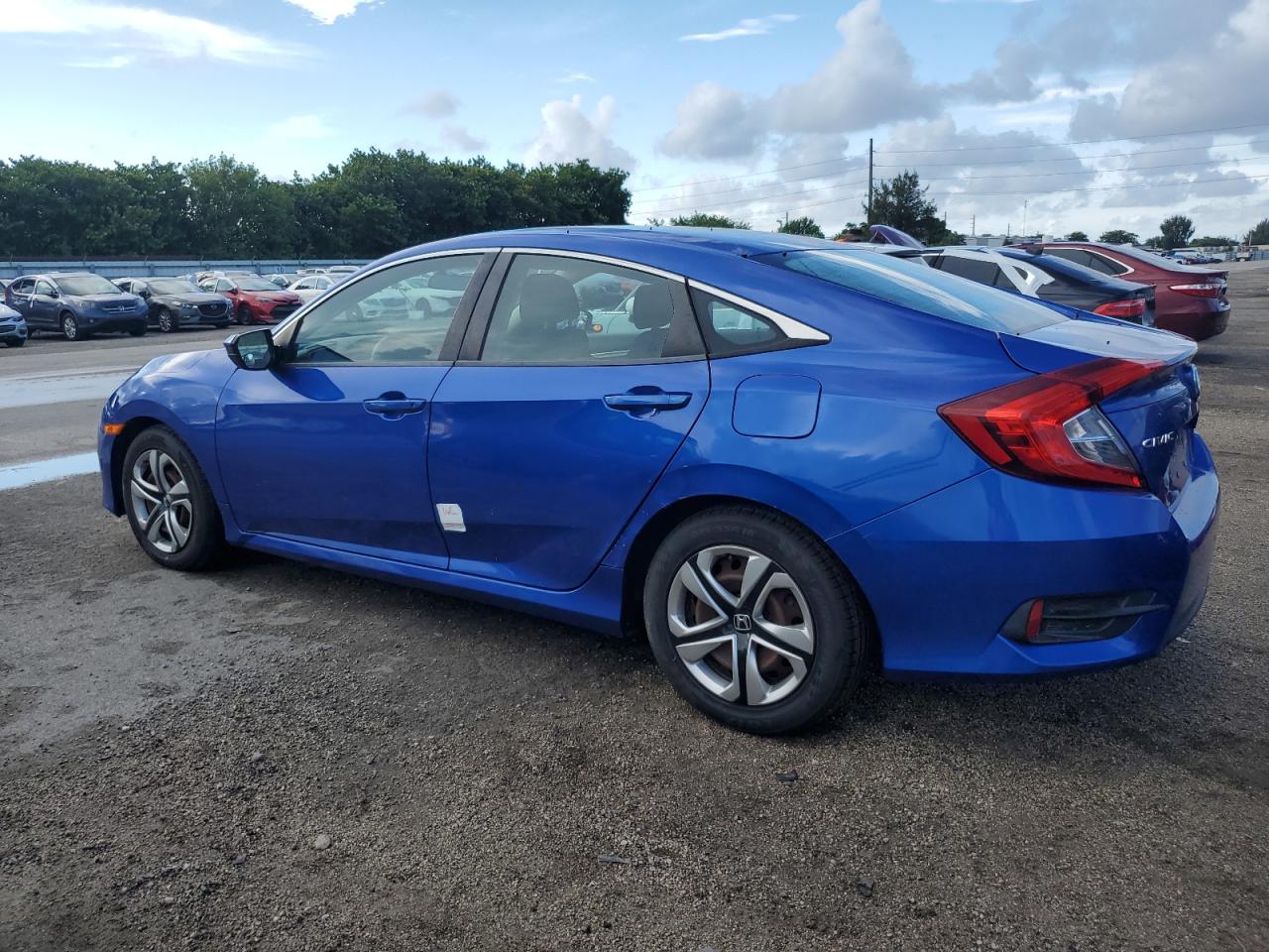 19XFC2F57JE001591 HONDA CIVIC 2018