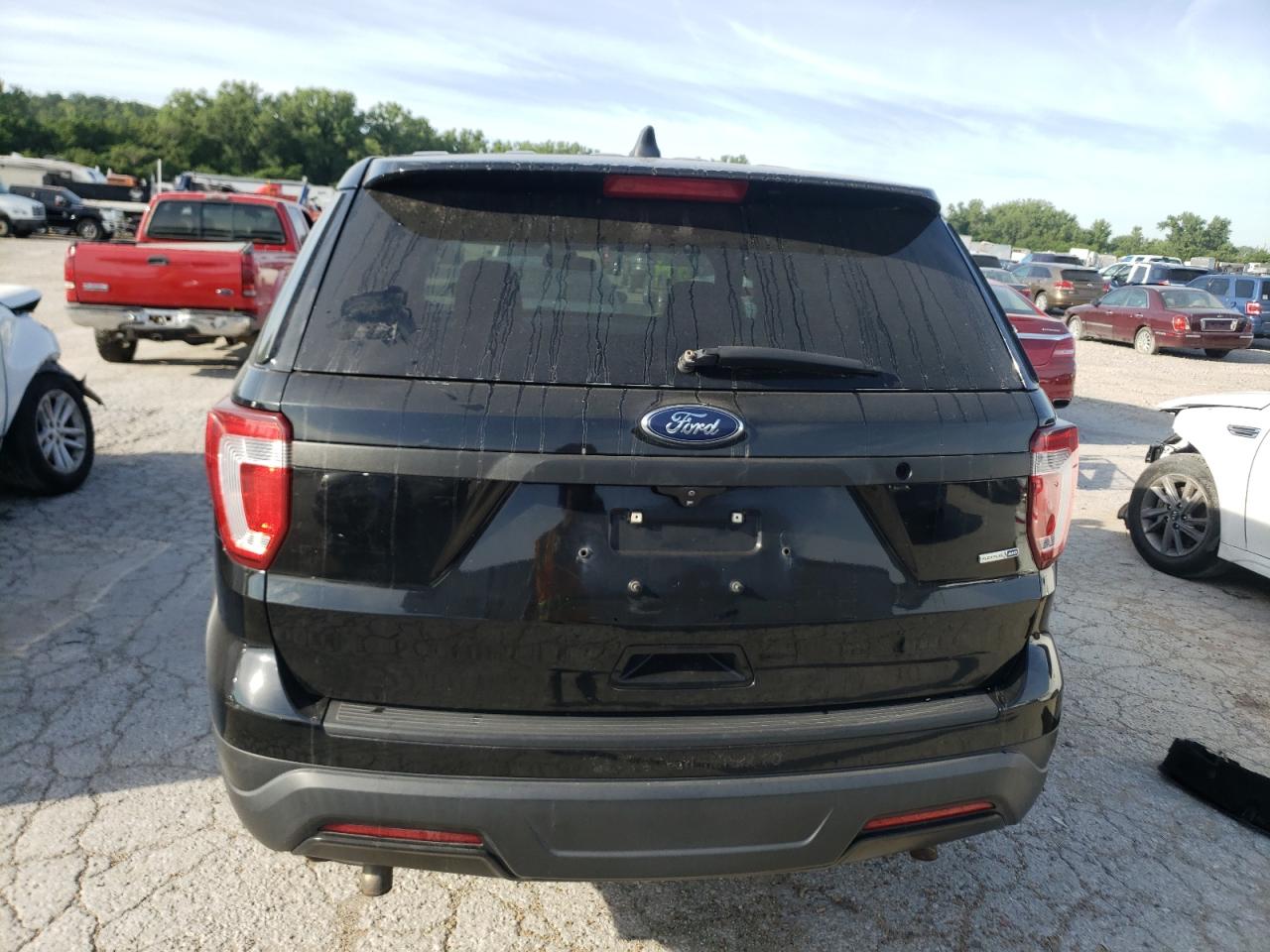 2018 Ford Explorer Police Interceptor vin: 1FM5K8AR2JGB58517