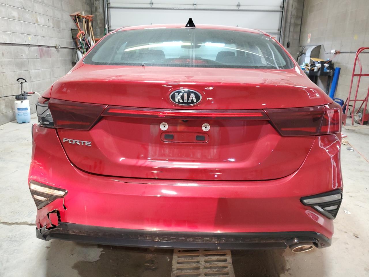 3KPF24AD9KE081992 2019 Kia Forte Fe