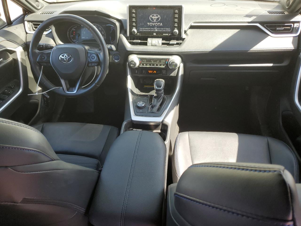 JTMEWRFV7LJ047312 2020 Toyota Rav4 Xse