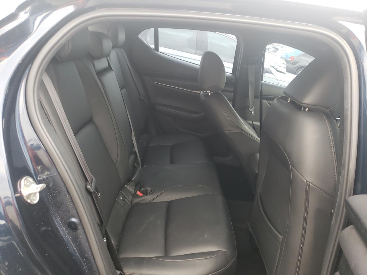 JM1BPAKL2M1303069 2021 Mazda 3 Select