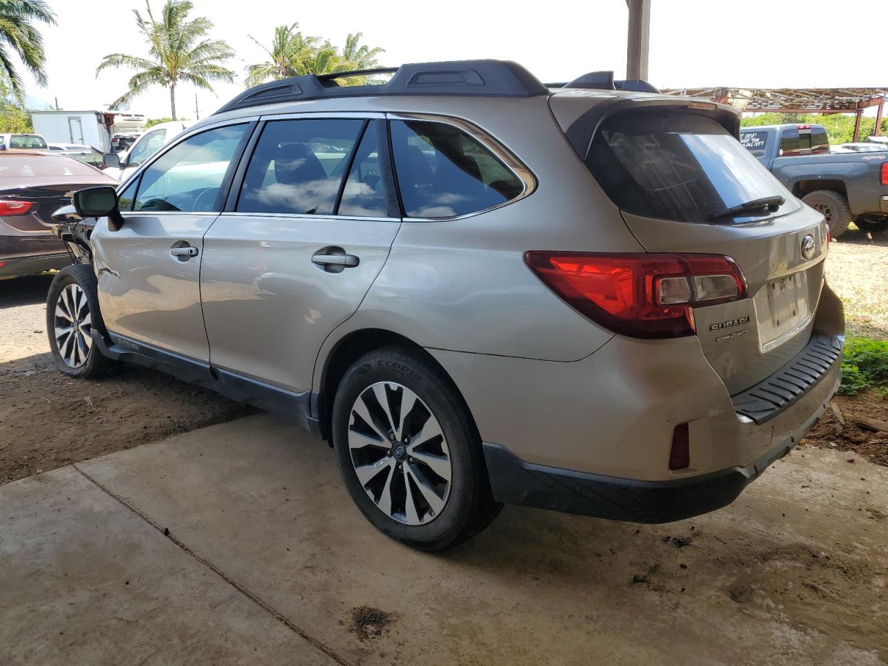 Lot #2599594524 2017 SUBARU OUTBACK 2.