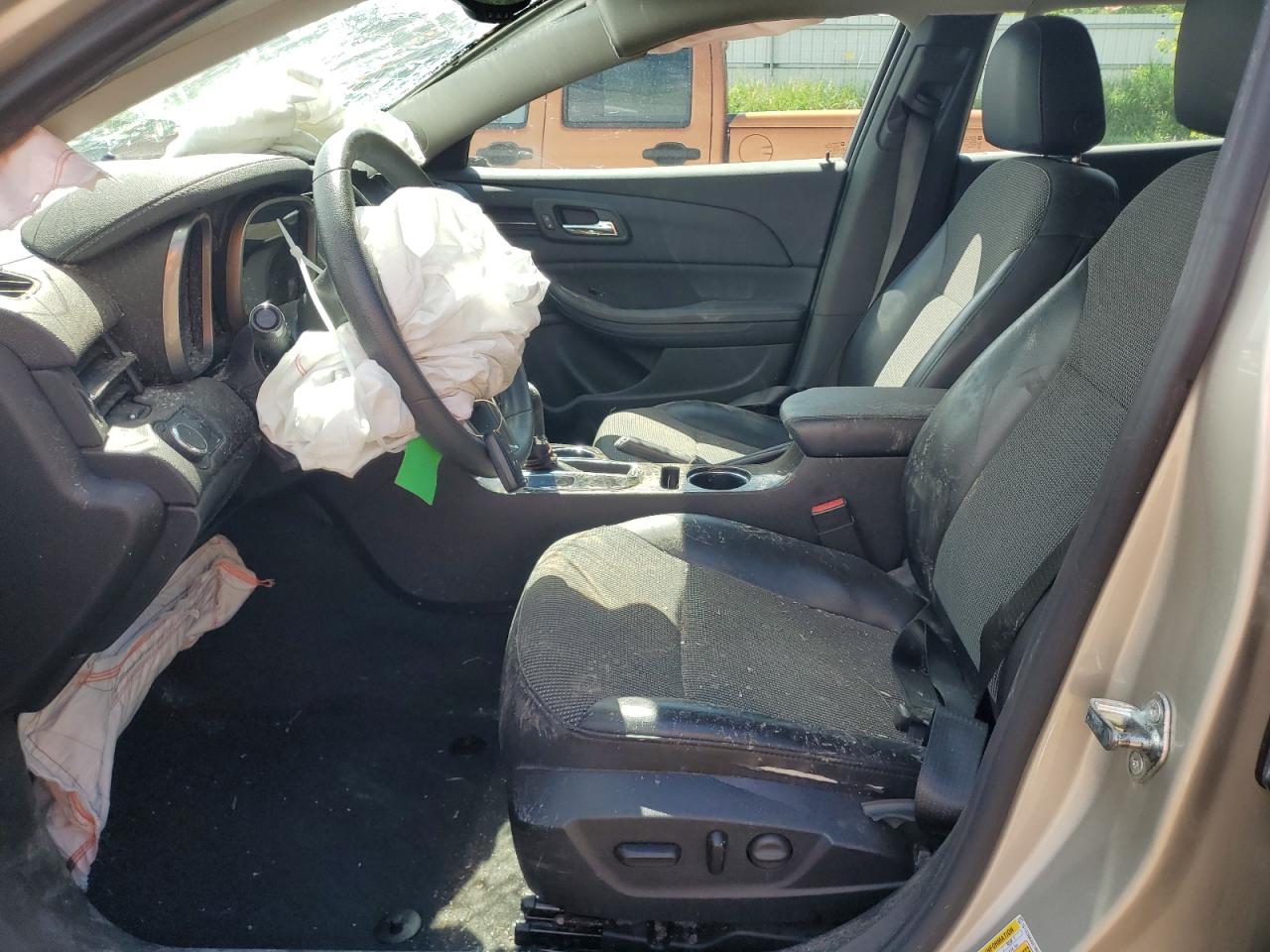 1G11C5SA4GF165886 2016 Chevrolet Malibu Limited Lt