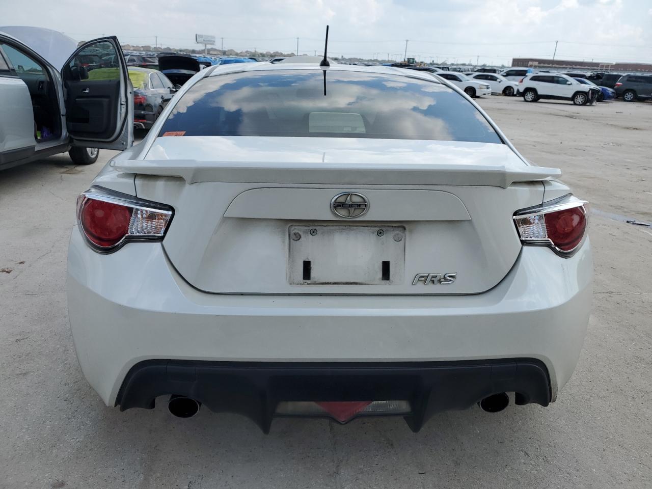 2013 Toyota Scion Fr-S vin: JF1ZNAA13D1725779