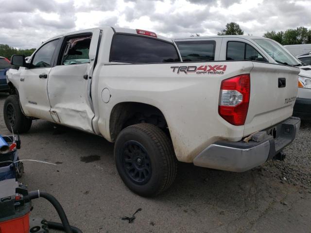 VIN 5TFDY5F1XHX649329 2017 Toyota Tundra, Crewmax Sr5 no.2