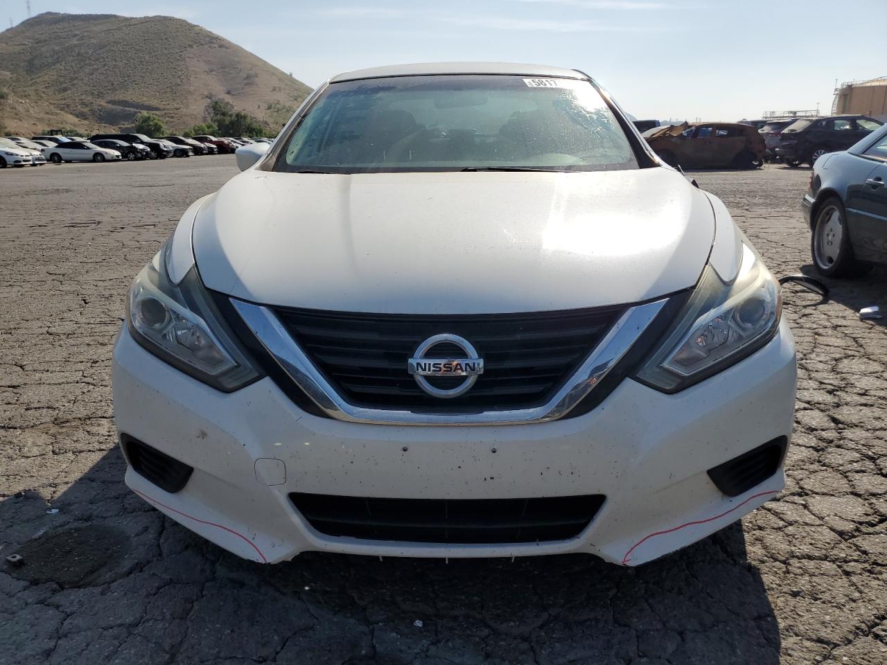 1N4AL3AP5HN312666 2017 Nissan Altima 2.5