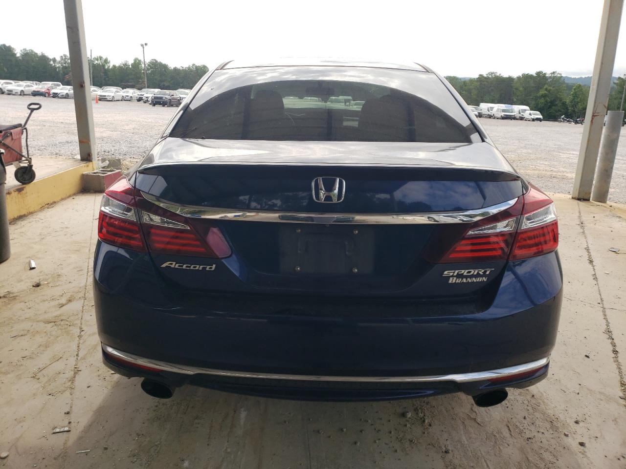 1HGCR2F55GA185735 HONDA ACCORD 2016