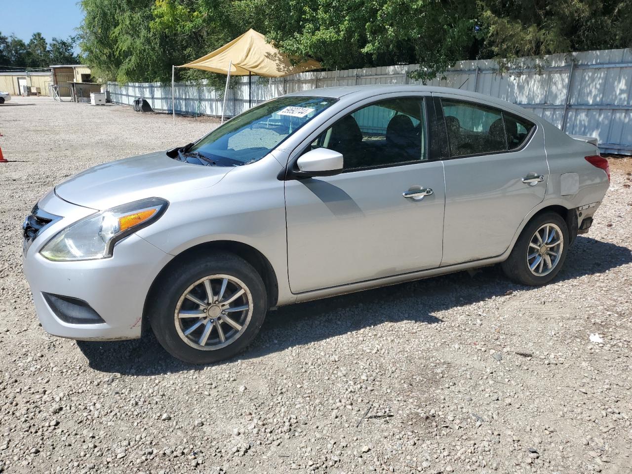 2016 Nissan Versa S vin: 3N1CN7AP9GL818877