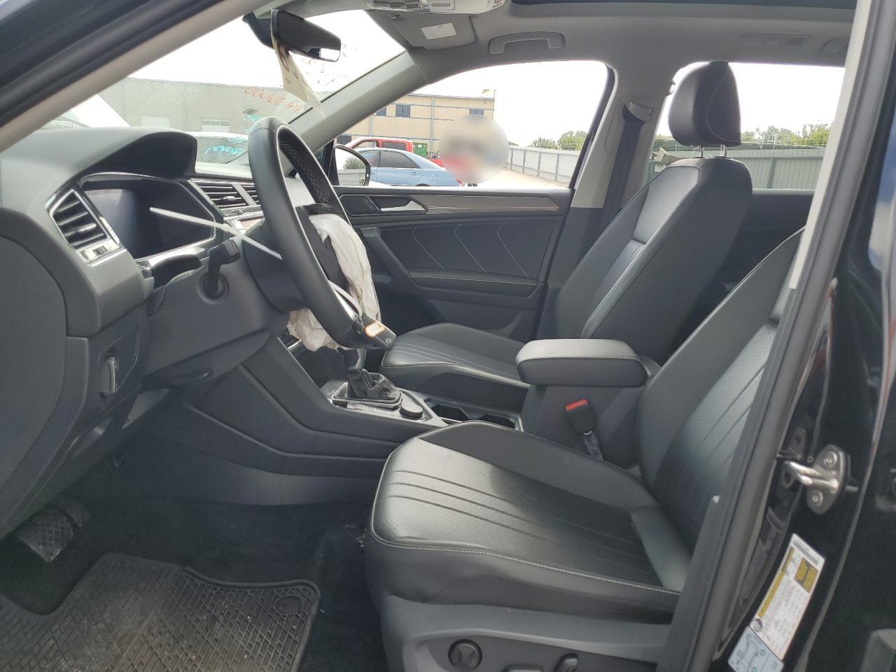 3VV2B7AXXNM061000 2022 Volkswagen Tiguan Se