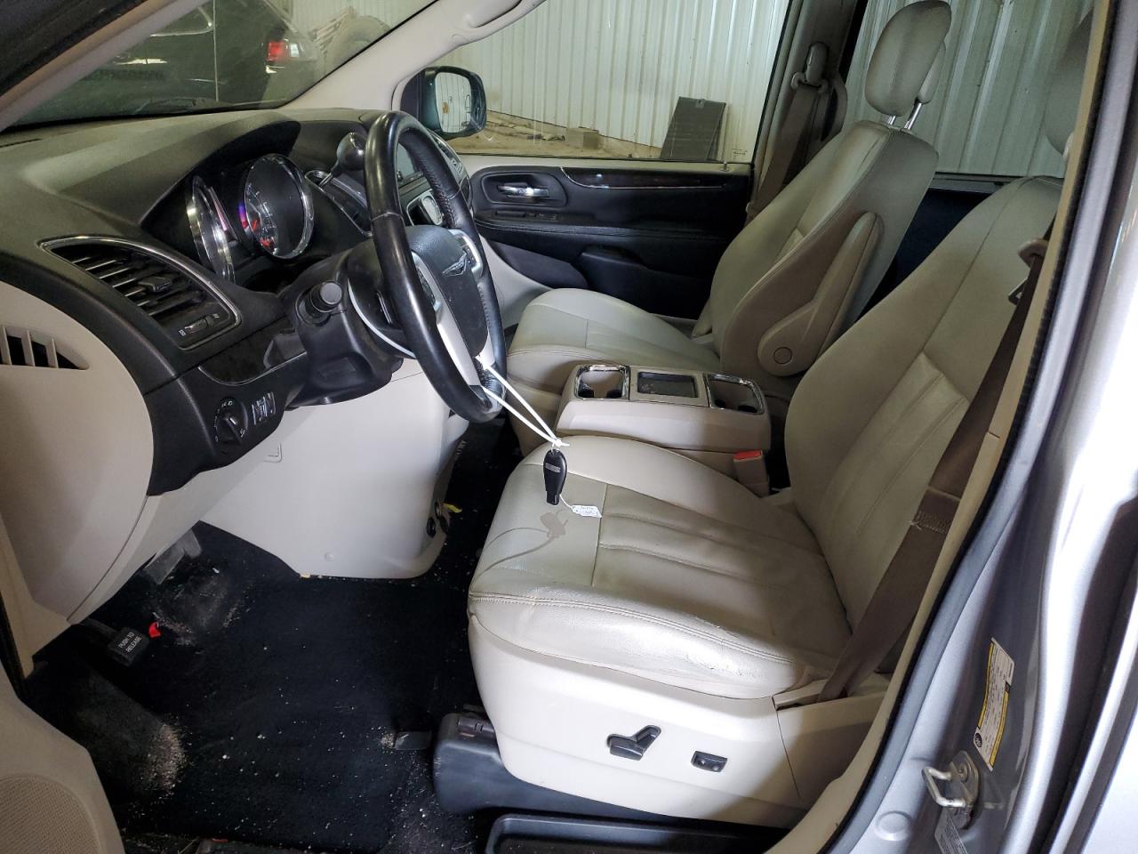 2C4RC1BG6GR304335 2016 Chrysler Town & Country Touring