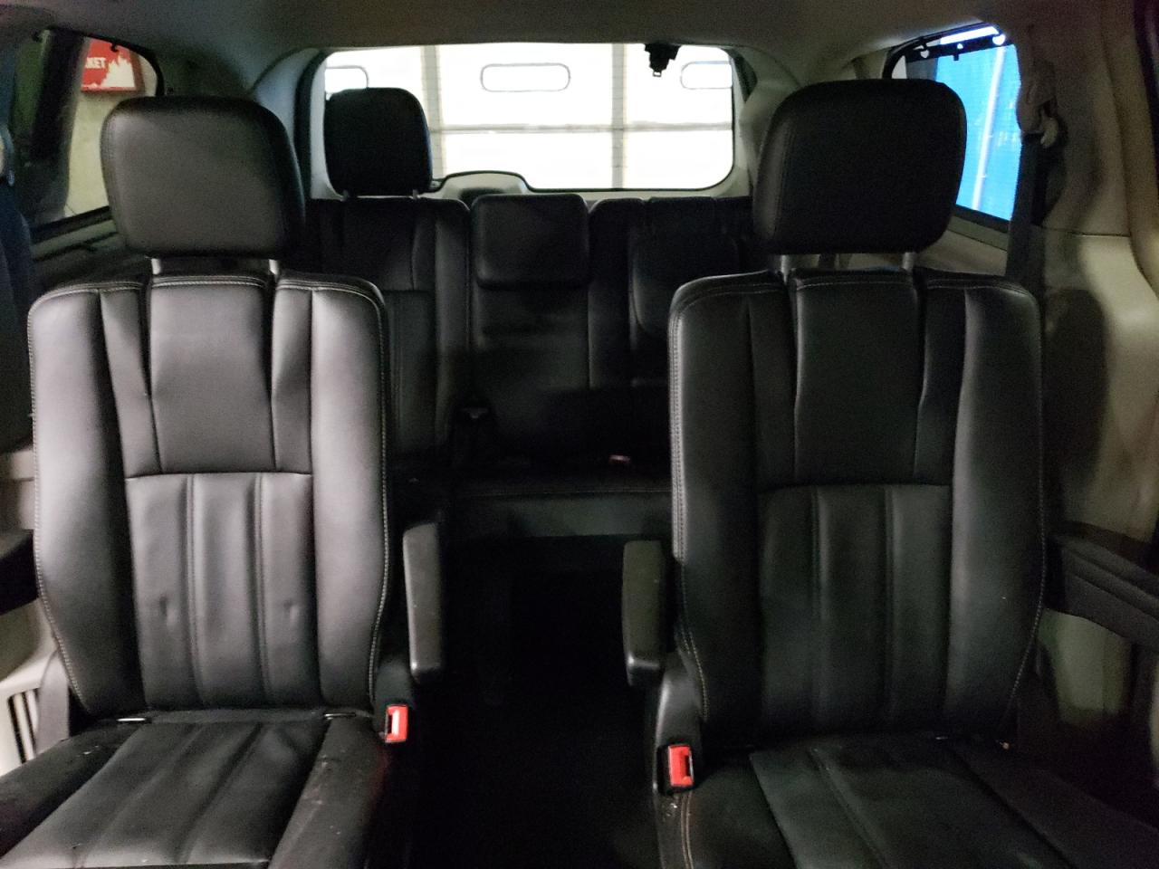 2C4RC1BG8GR255400 2016 Chrysler Town & Country Touring