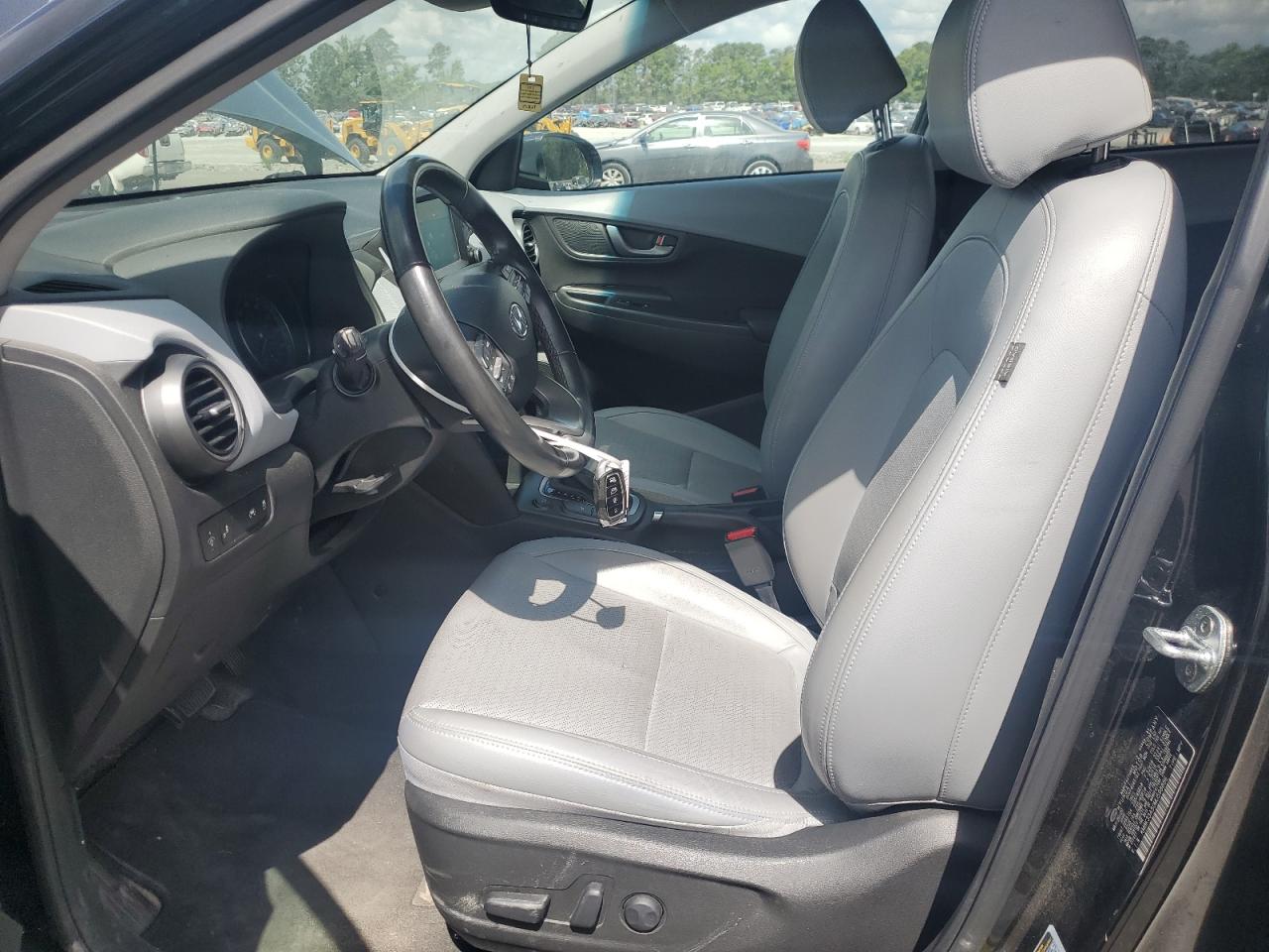 KM8K33A50MU598886 2021 Hyundai Kona Limited