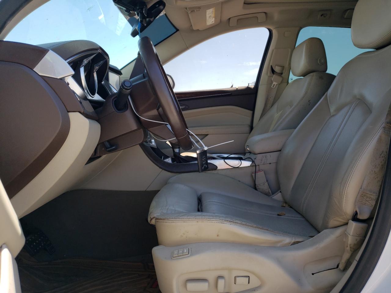 3GYFNAEY6BS550891 2011 Cadillac Srx Luxury Collection