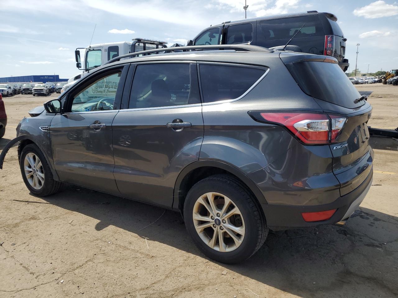 1FMCU9GD4JUA34222 FORD ESCAPE 2018