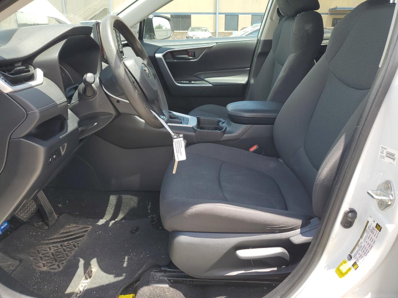 2T3H1RFV6LW101471 2020 Toyota Rav4 Le