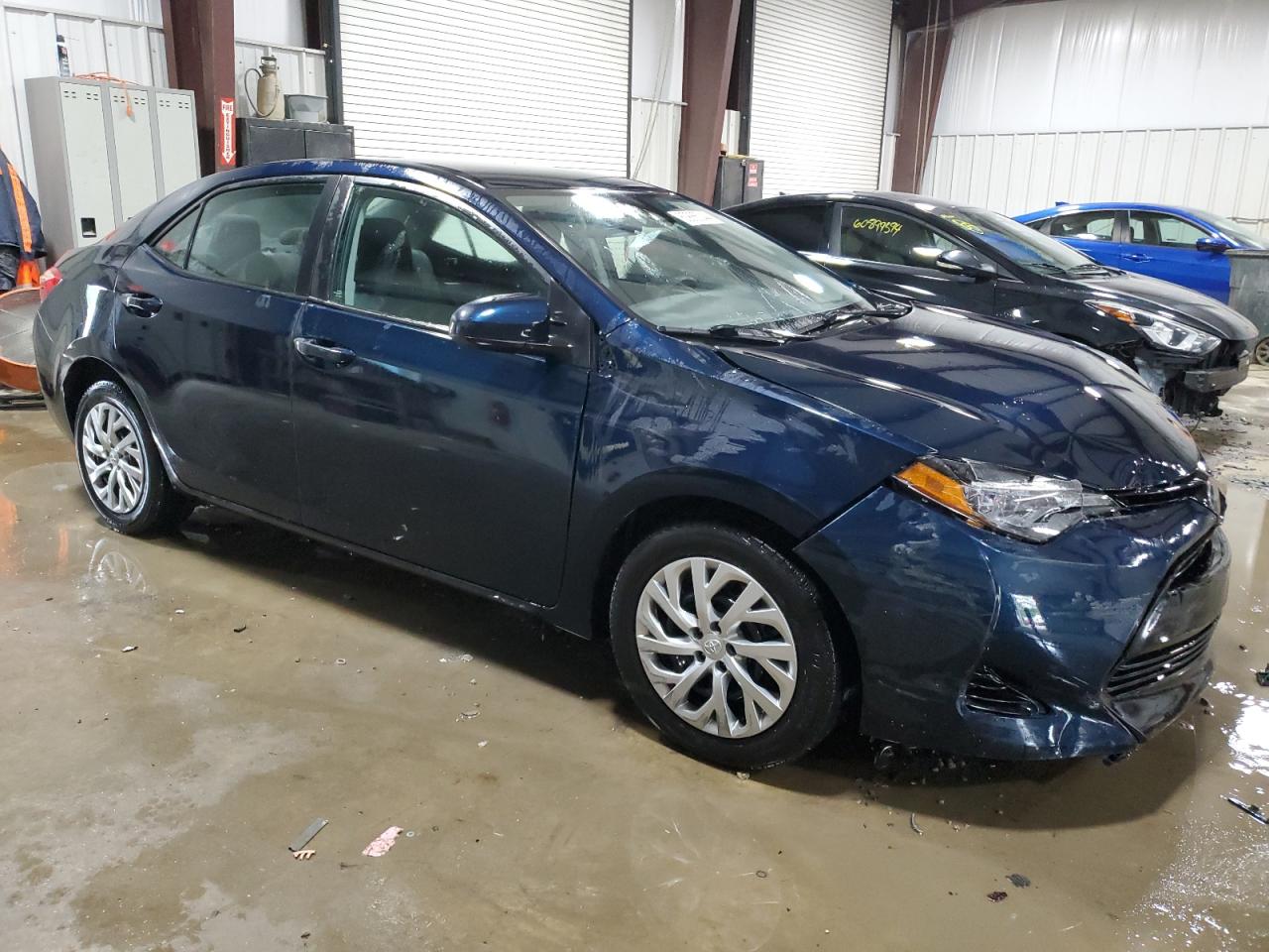 2018 Toyota Corolla L vin: 2T1BURHE3JC964097