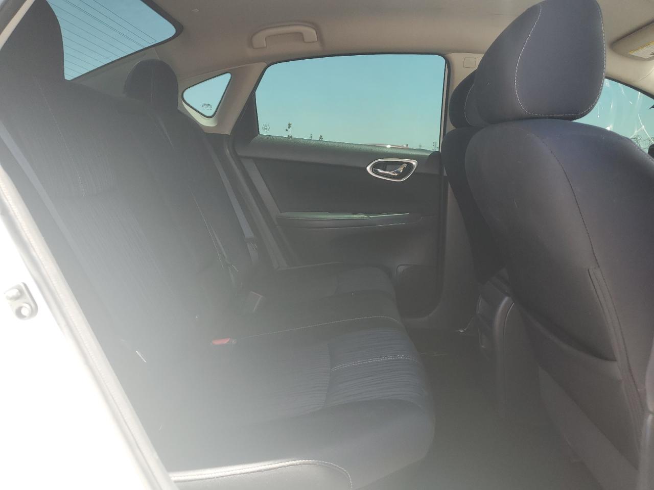 3N1AB7AP7GL671331 NISSAN SENTRA 2016