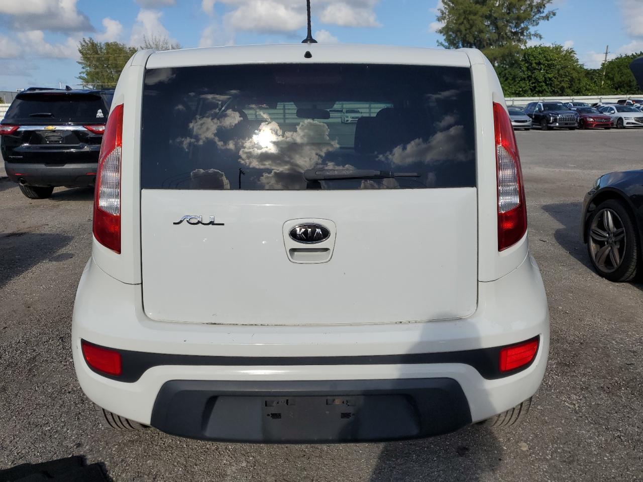 KNDJT2A50C7422590 2012 Kia Soul