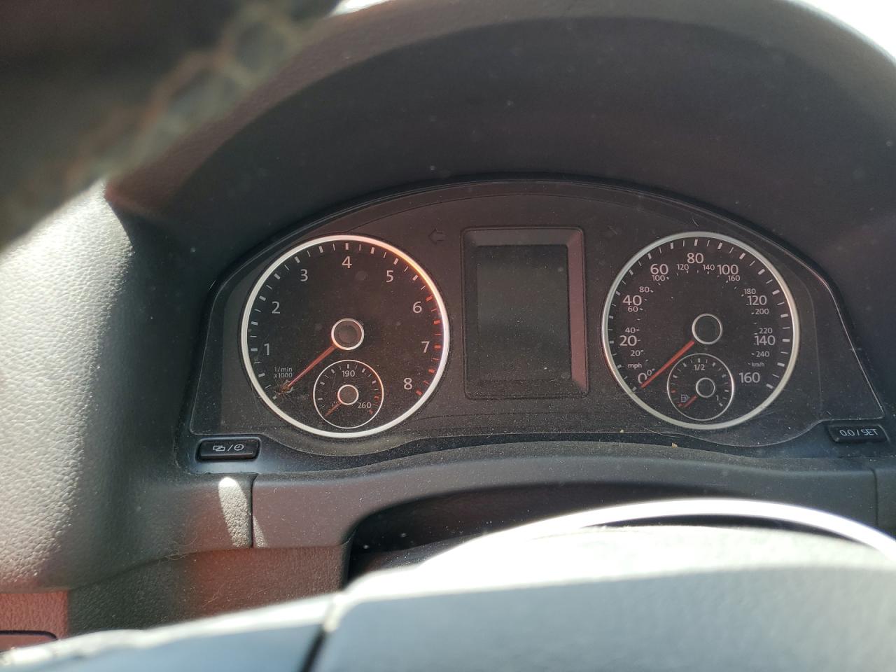 WVGAV7AX0GW590424 2016 Volkswagen Tiguan S