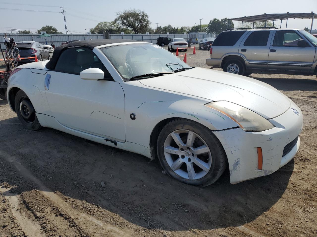 JN1AZ36AX5M755588 2005 Nissan 350Z Roadster