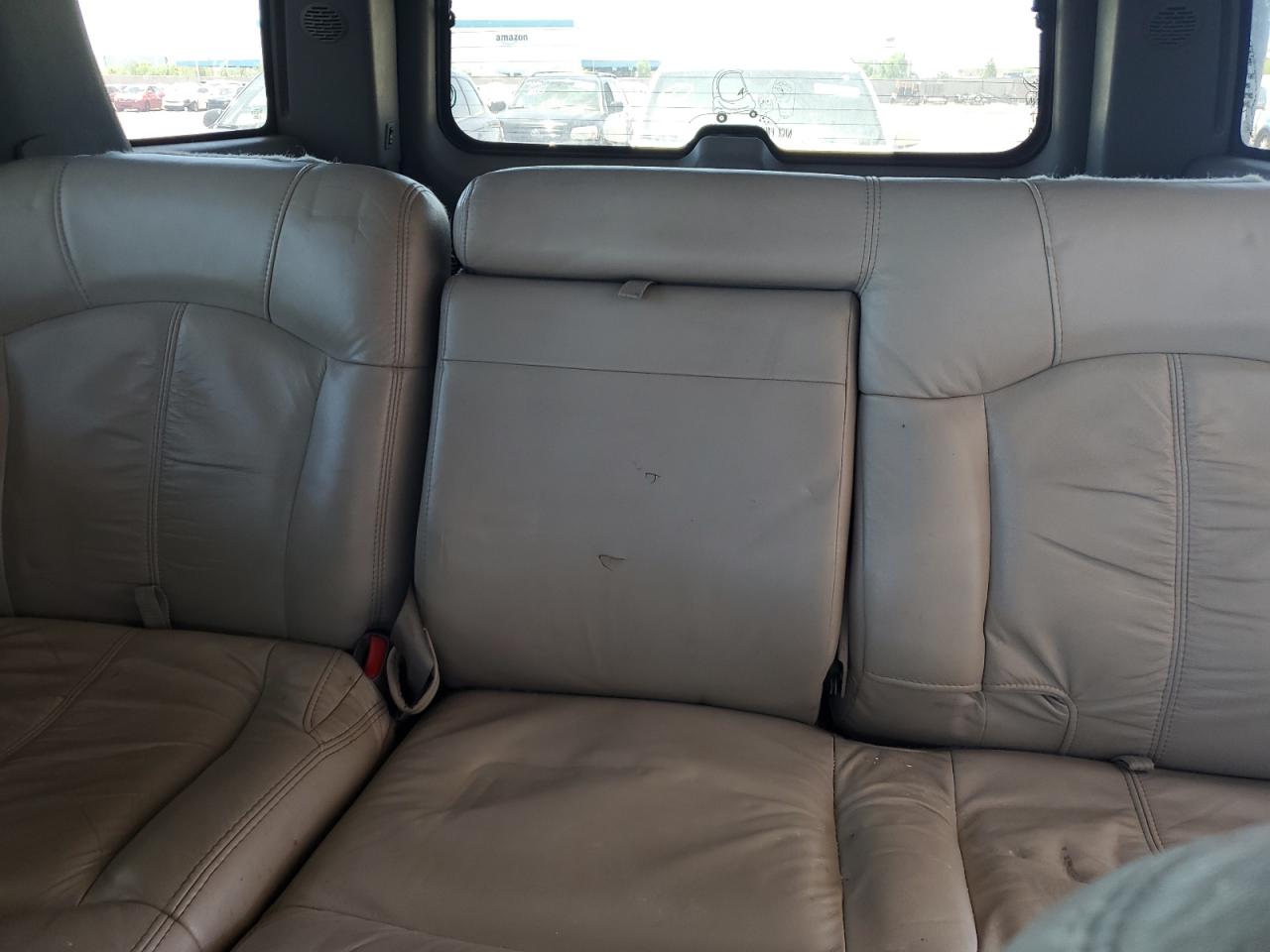 1GNEK13T01R185957 2001 Chevrolet Tahoe K1500