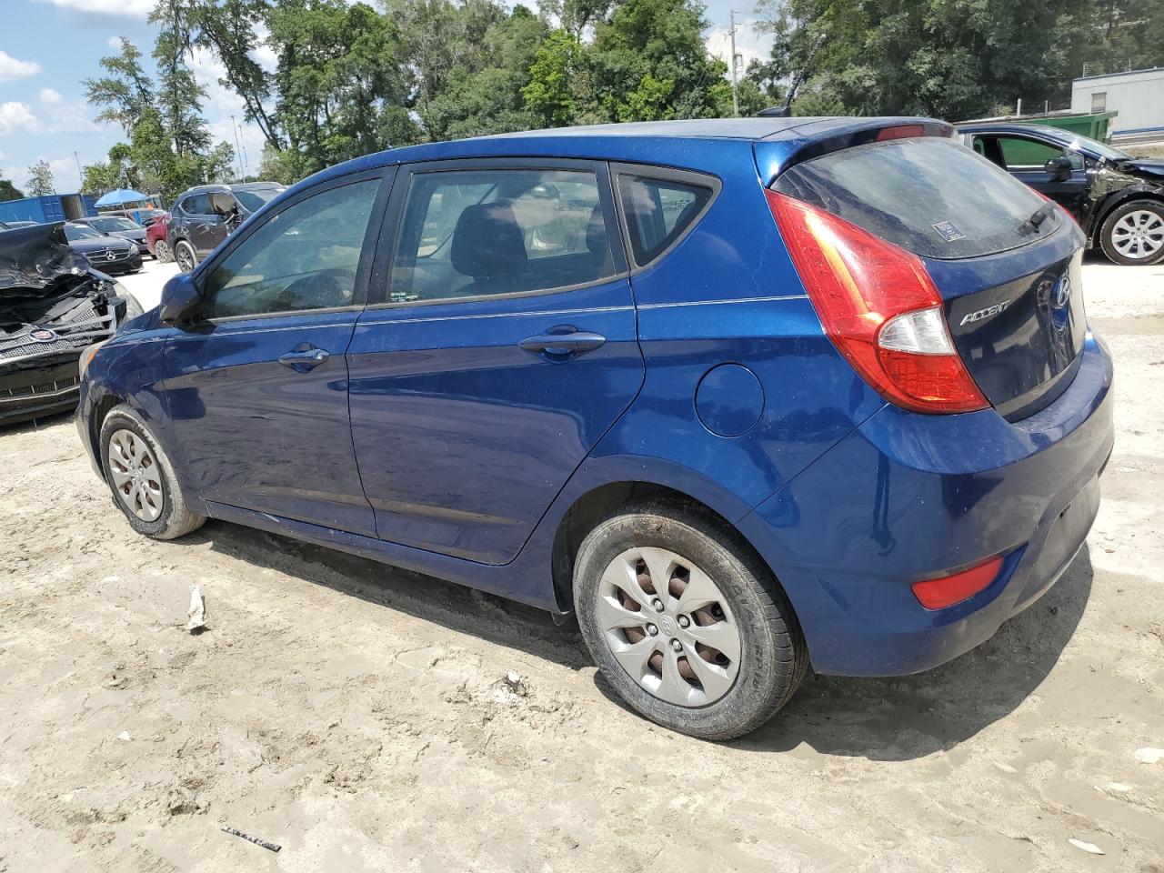 KMHCT5AE7FU224357 2015 Hyundai Accent Gs