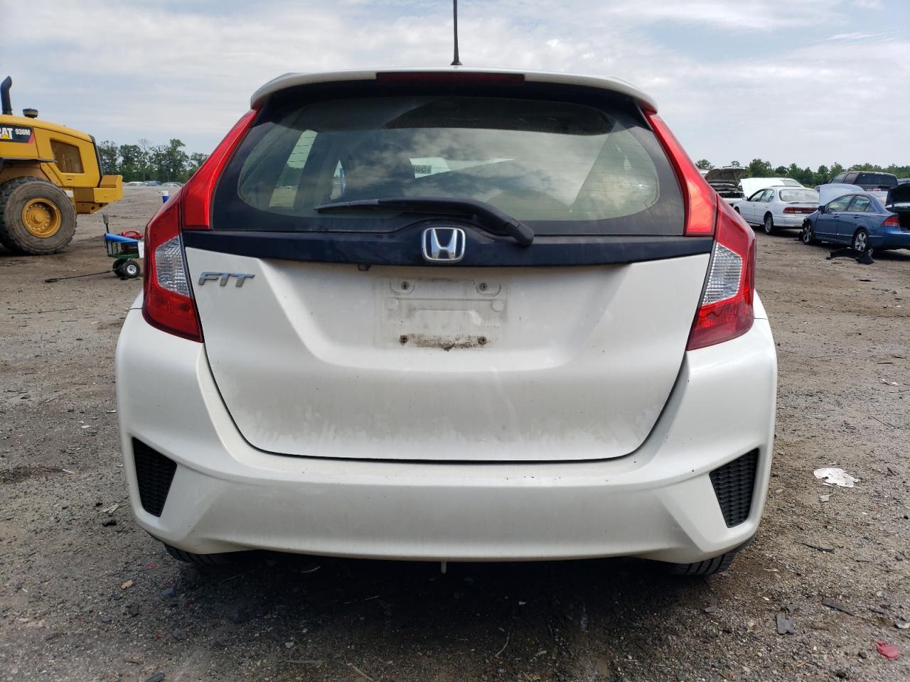 2016 Honda Fit Lx vin: JHMGK5H55GX043996