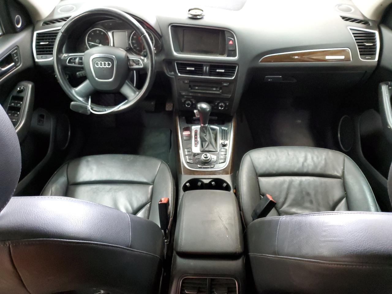 WA1DKAFP4BA043964 2011 Audi Q5 Premium Plus