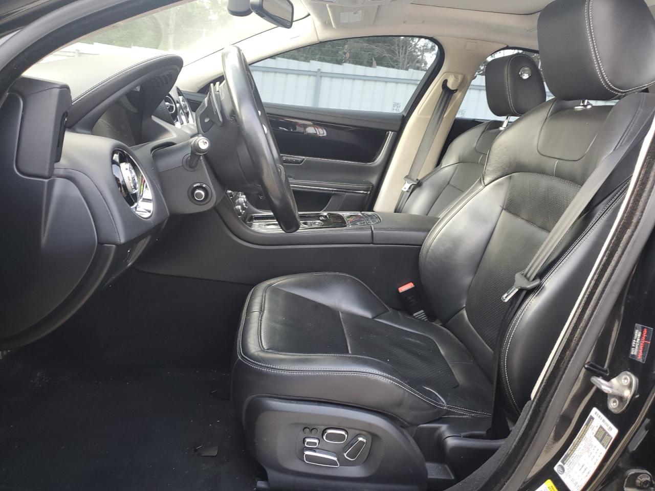 SAJWA3KT0FMV87464 2015 Jaguar Xjl Supercharged