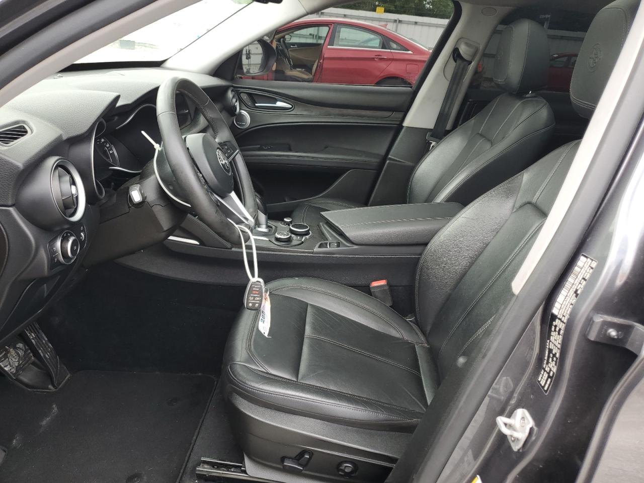 ZASFAKAN7J7B72331 2018 Alfa Romeo Stelvio