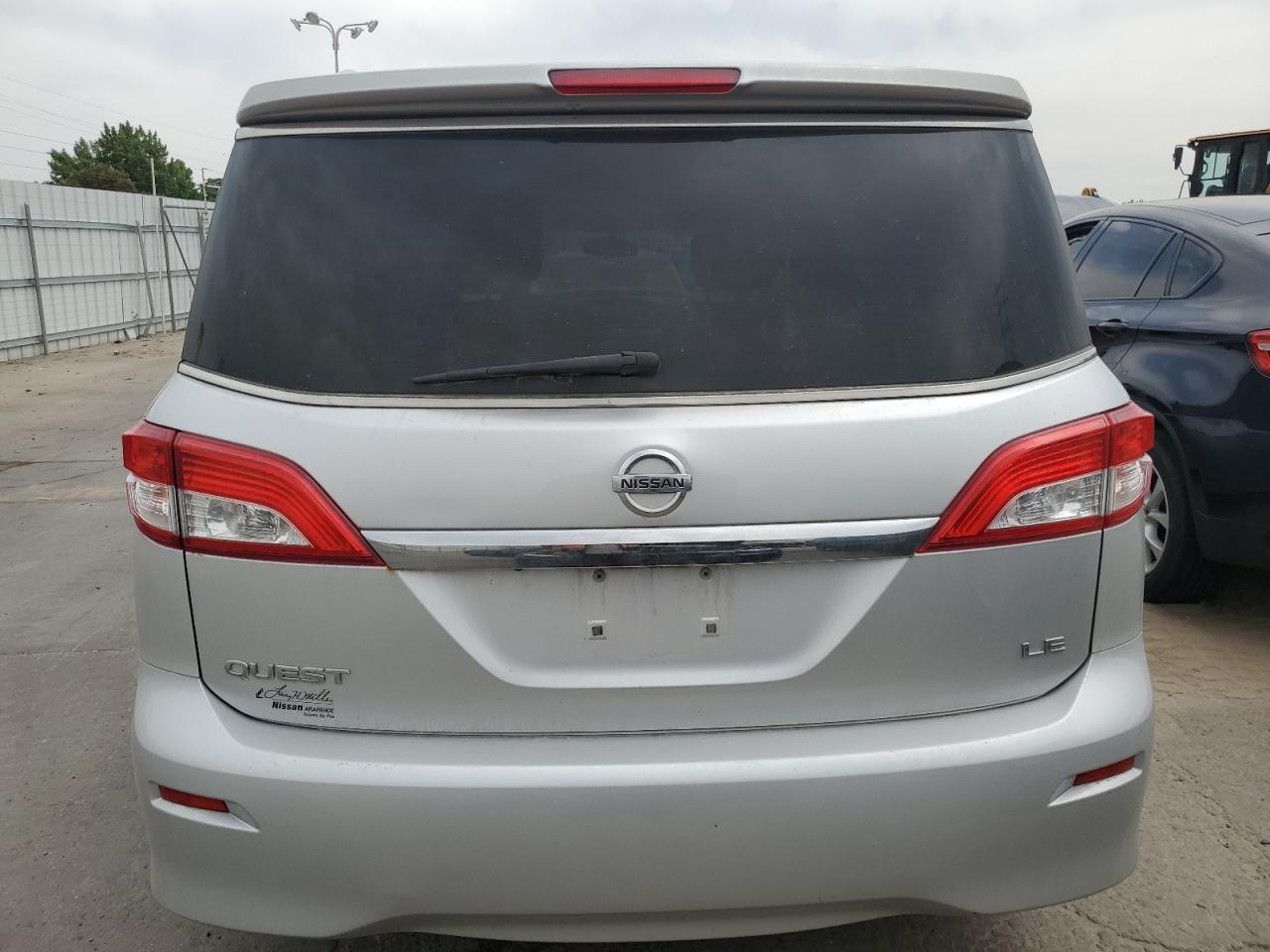 JN8AE2KPXE9108337 2014 Nissan Quest S