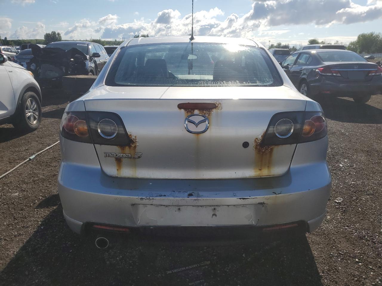 JM1BK123X61538918 2006 Mazda 3 S