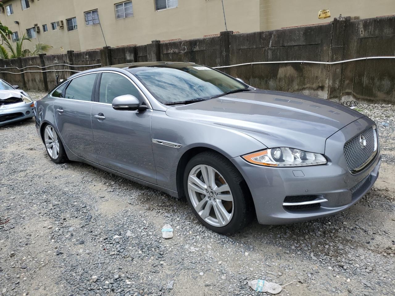 2013 Jaguar Xjl Portfolio vin: SAJWJ2GD3D8V46599