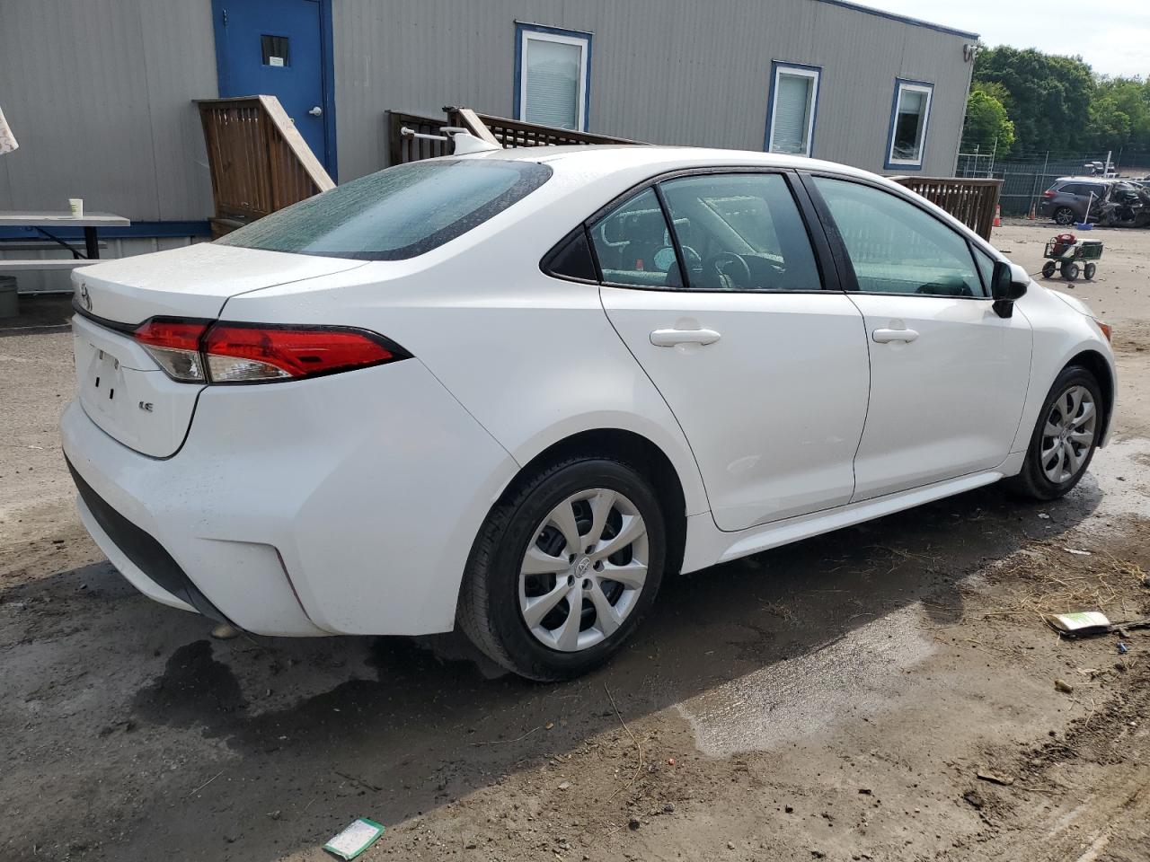 2021 Toyota Corolla Le vin: 5YFEPMAEXMP249033