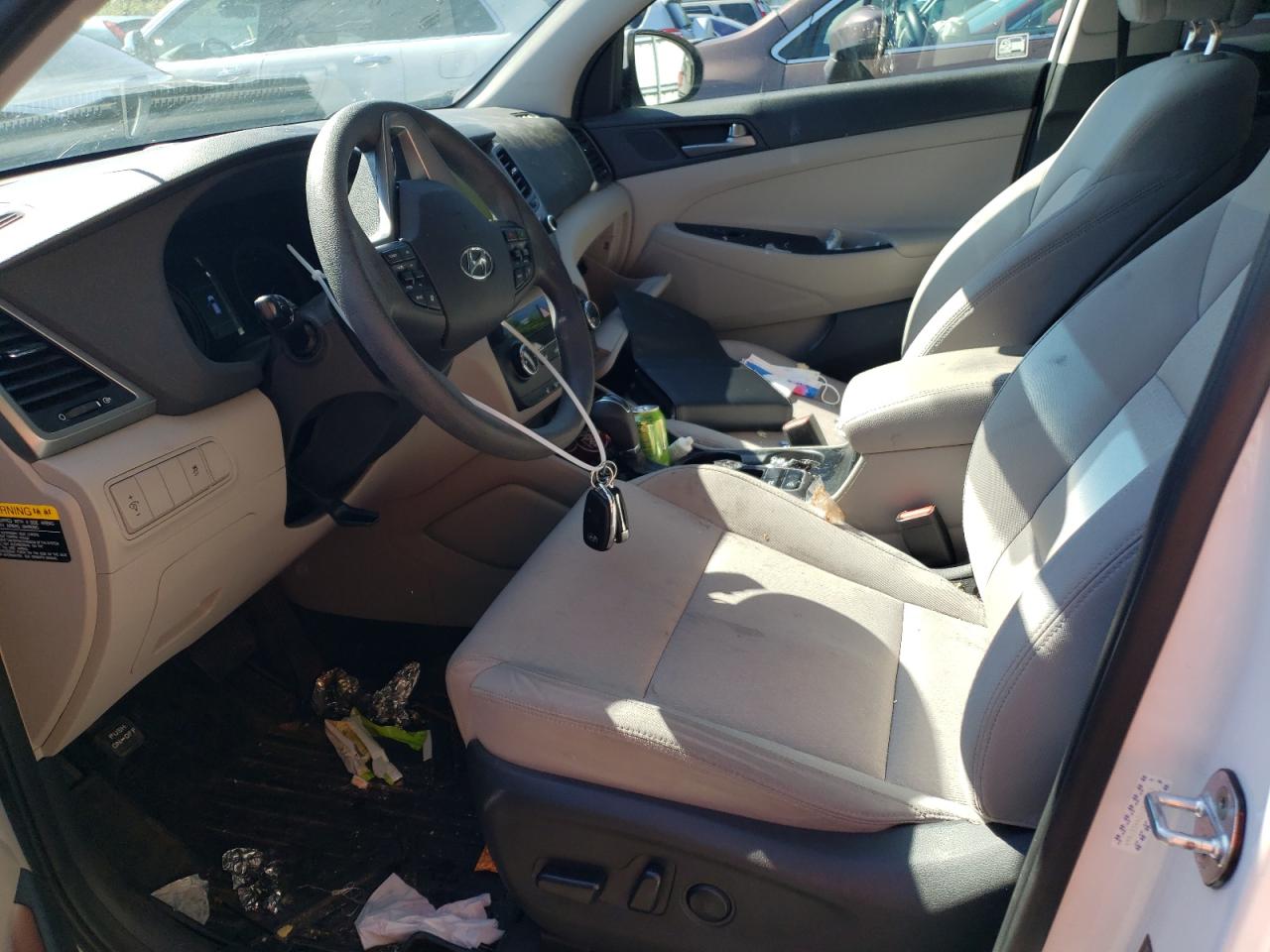 KM8J33A40JU613093 2018 Hyundai Tucson Sel