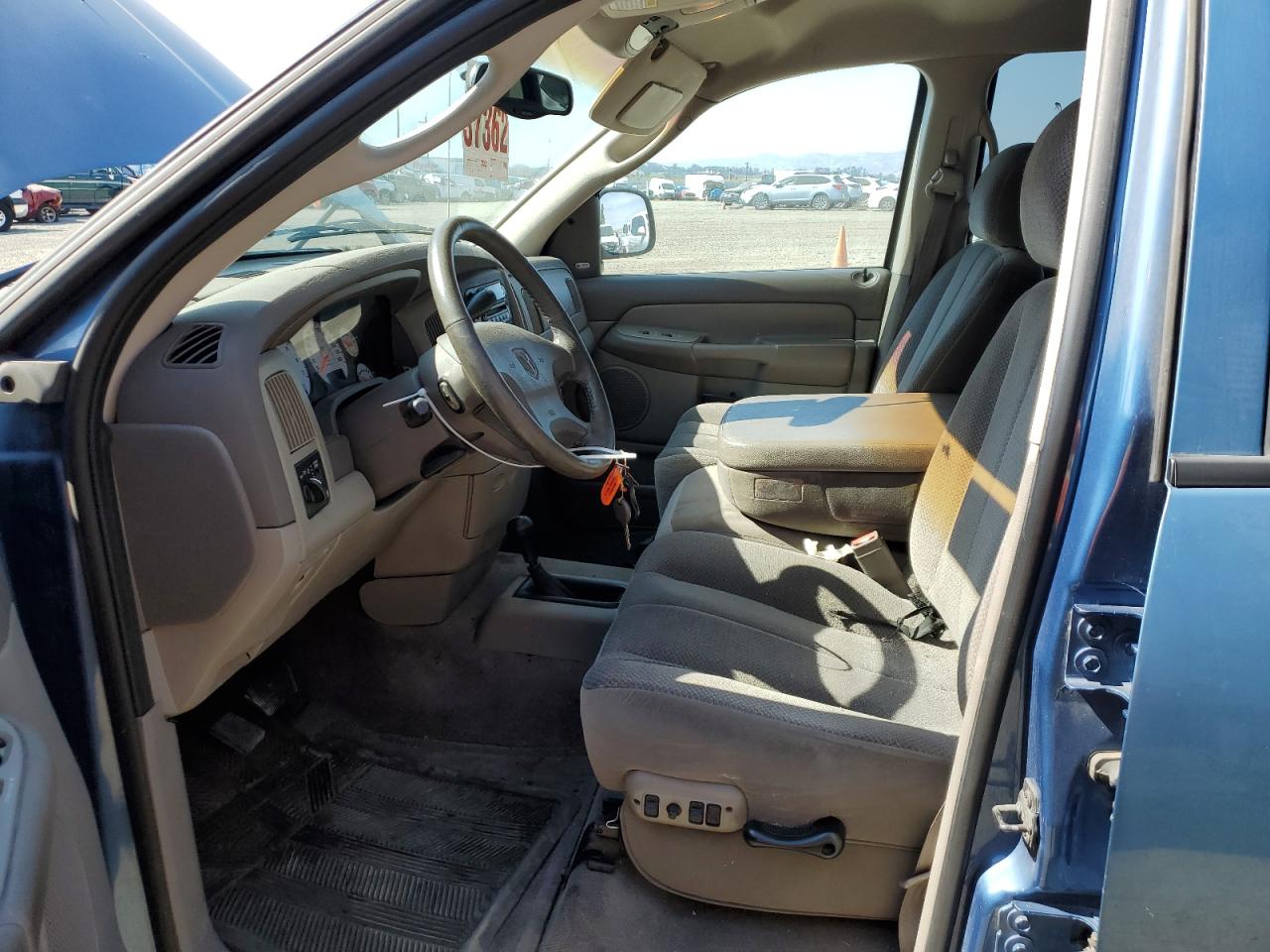 1D7HU18Z32J221210 2002 Dodge Ram 1500