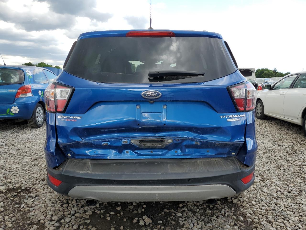 1FMCU9JD1HUE03895 FORD ESCAPE 2017