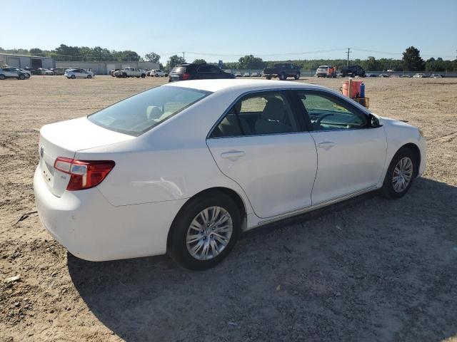 VIN 4T1BF1FK3DU217770 2013 Toyota Camry, L no.3